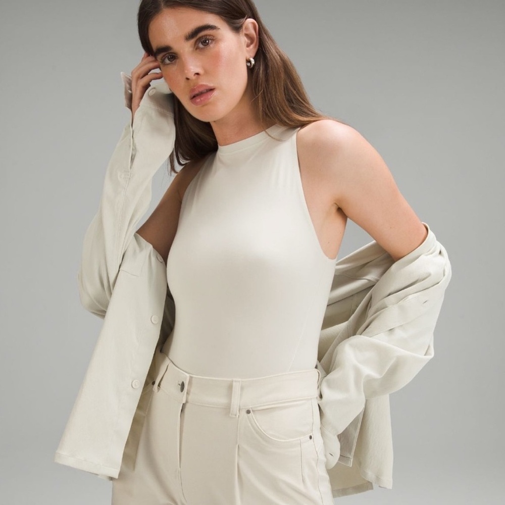NWT lululemon Wundermost Ultra-Soft Nulu High-Neck  Bodysuit In Bone Small